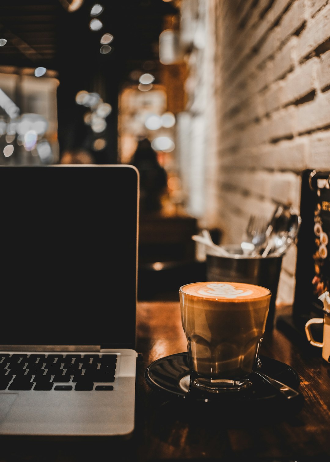 AI Automation for Freelancers Just Pushed My Rate Up 22% — 7 Proven Workflows That Killed My Admin Day in 2026