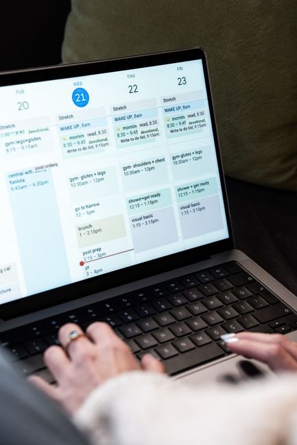 Reclaim AI Just Saved Me 12 Hours a Week of Calendar Chaos — 5 Smart Scheduling Workflows Every Solo Founder Needs in 2026